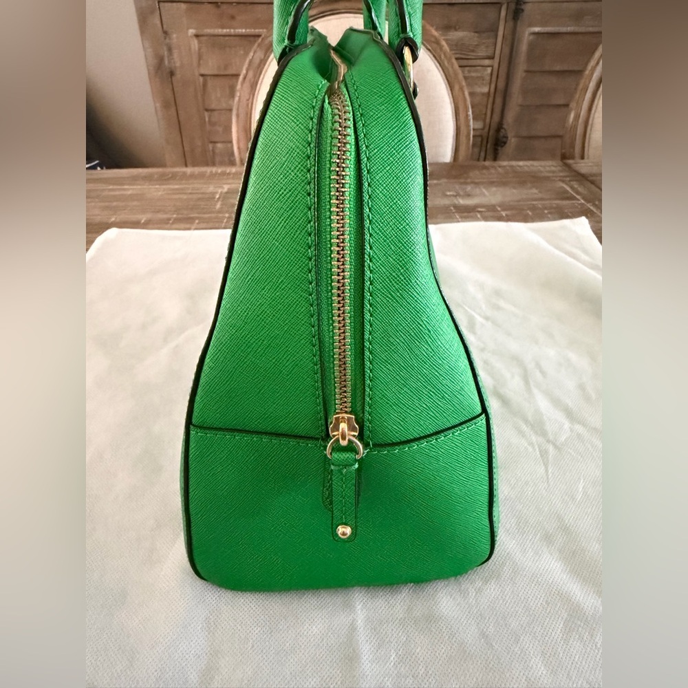 Michael Kors Kelly Green Saffiano Leather Satchel with Gold Hardware - Picture 3 of 15